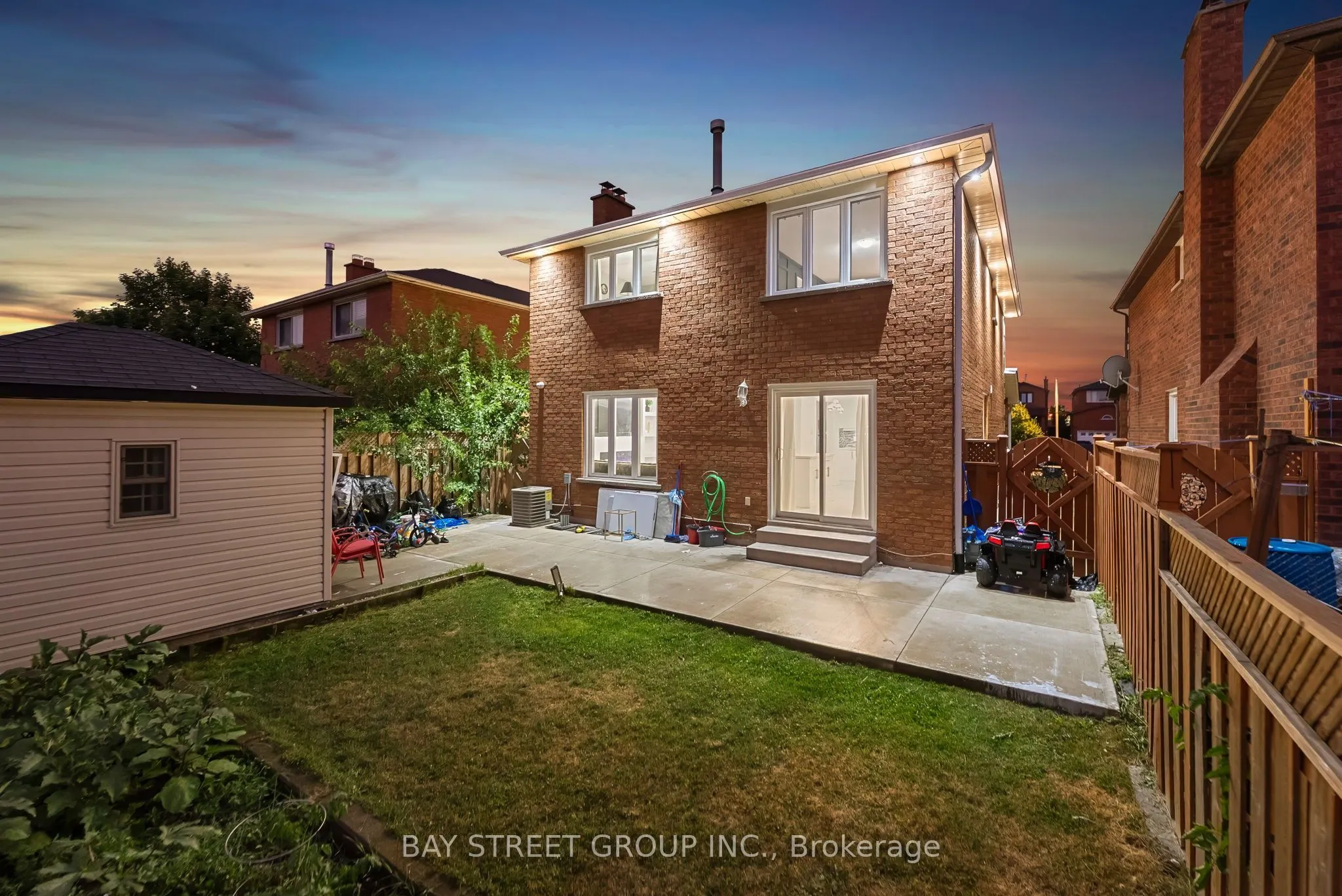 Detached Home For Sale | N13733700