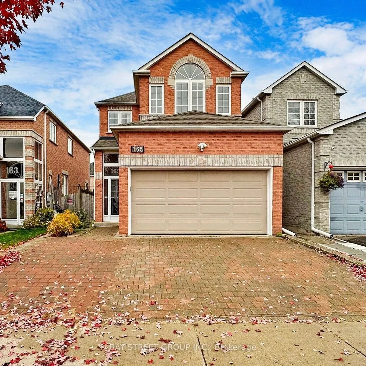 Detached Home For Lease | N13734962