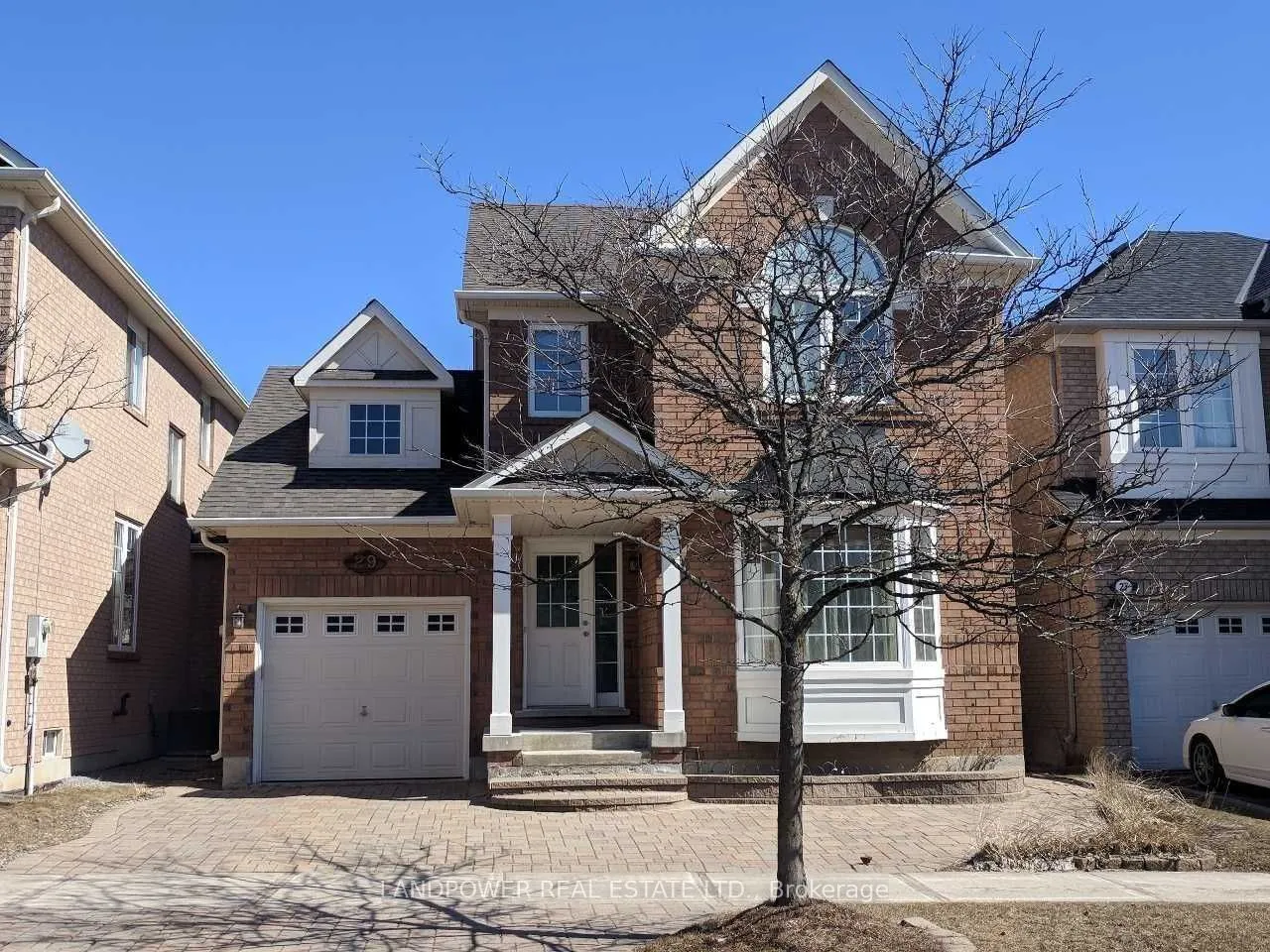 Detached Home For Lease | N13734970