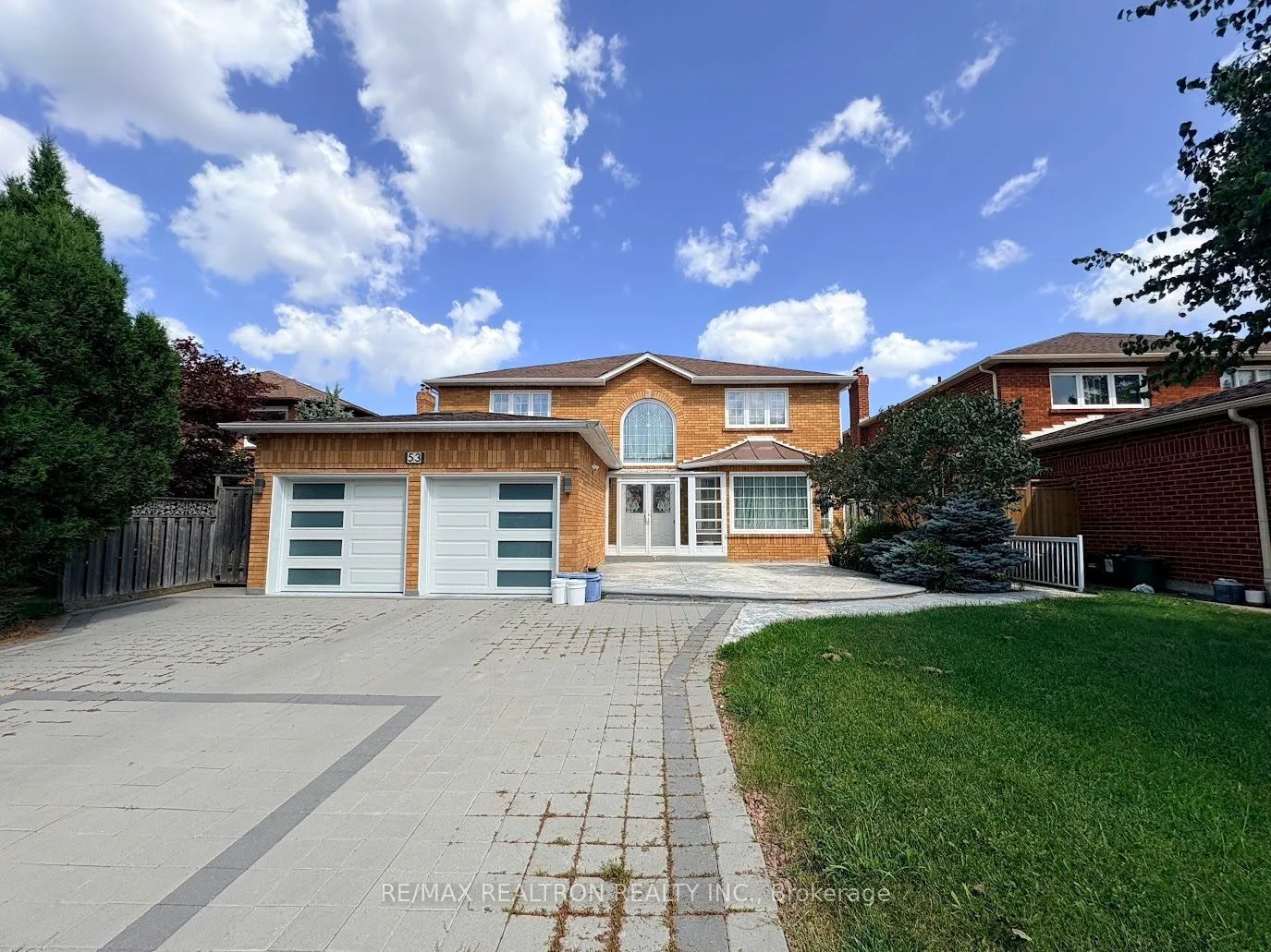 Detached Home For Lease | N13735214