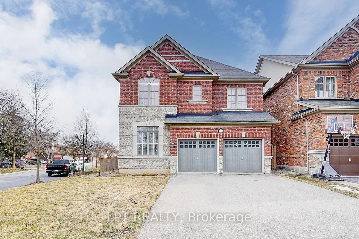 Detached Home For Sale | N13735222