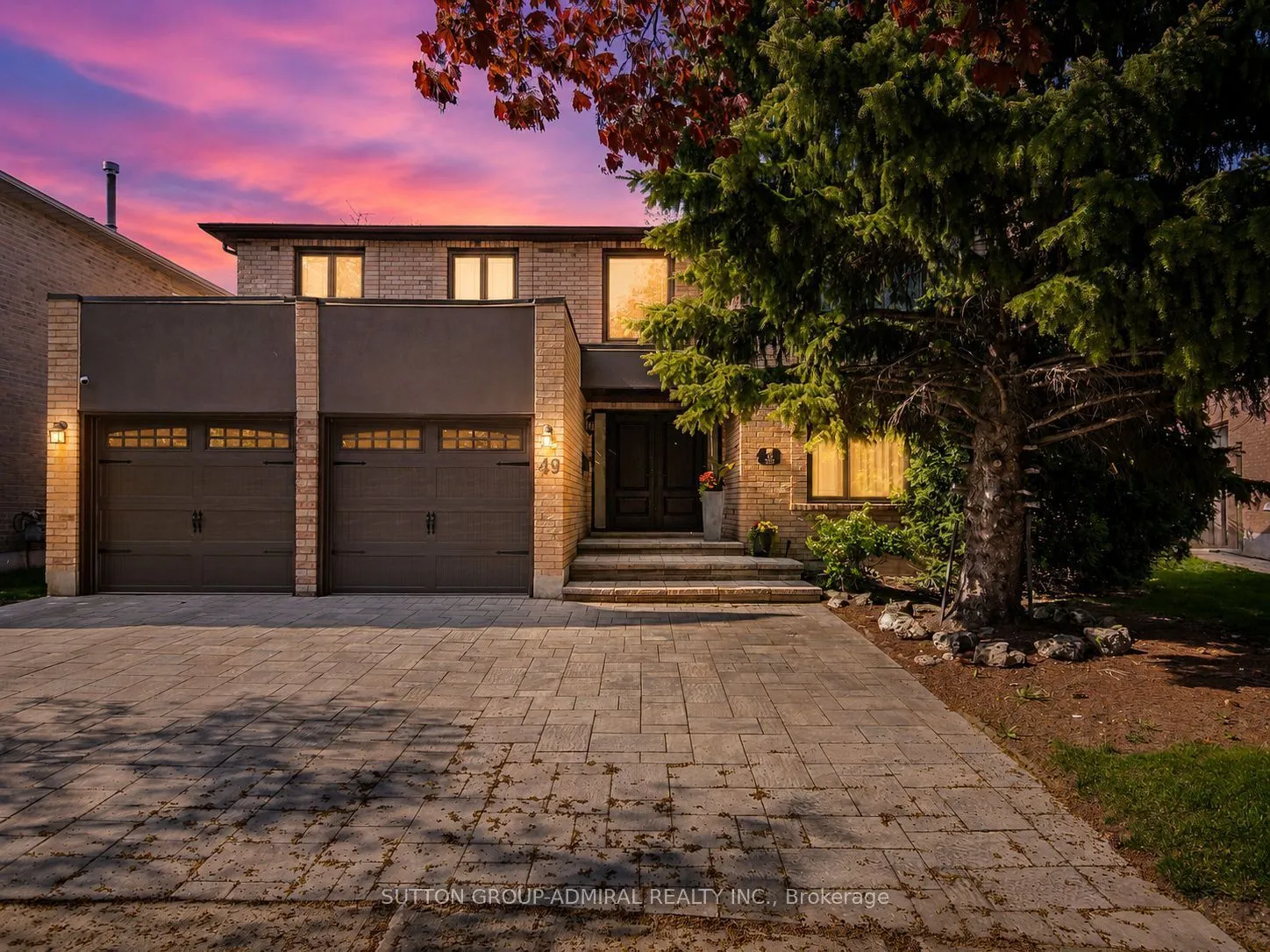 Detached Home For Sale | N13737792
