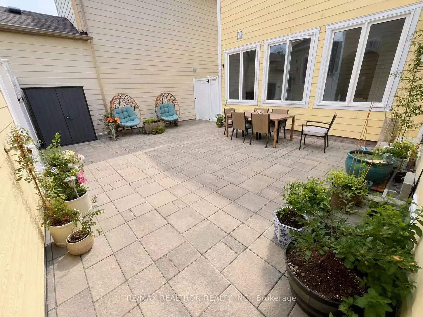 Duplex For Lease | N13738072