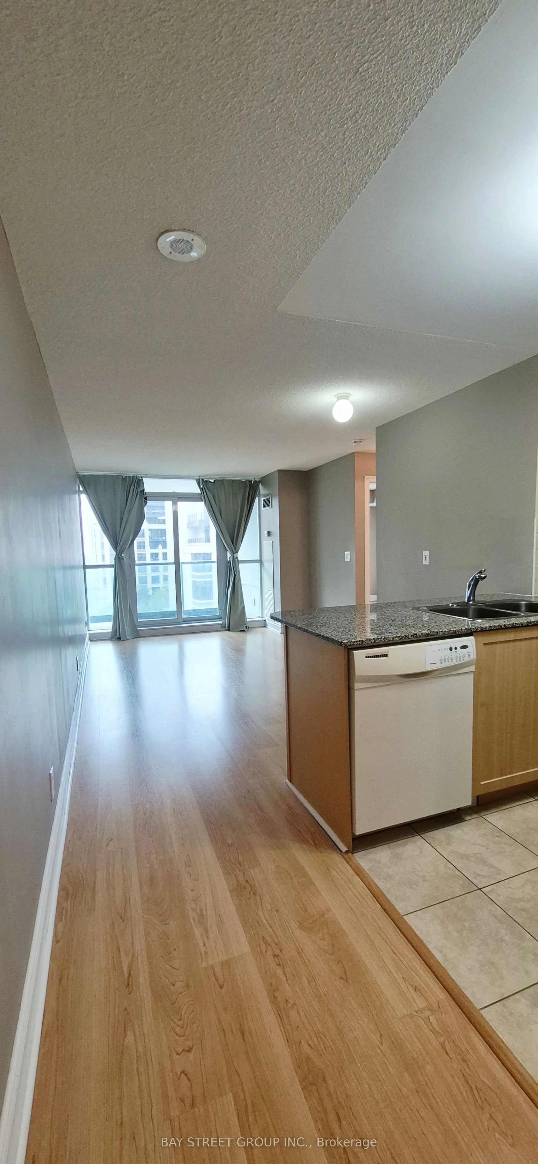 Property For Lease | N13738156