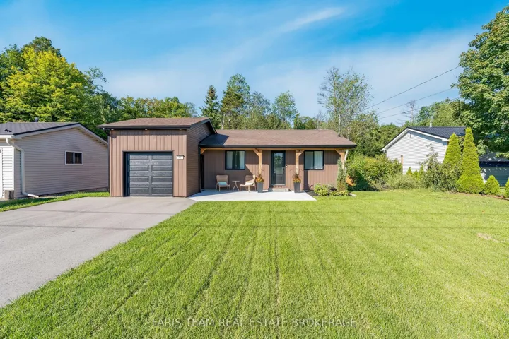 47 Sandsprings Crescent, Essa, ON L0M 1B0