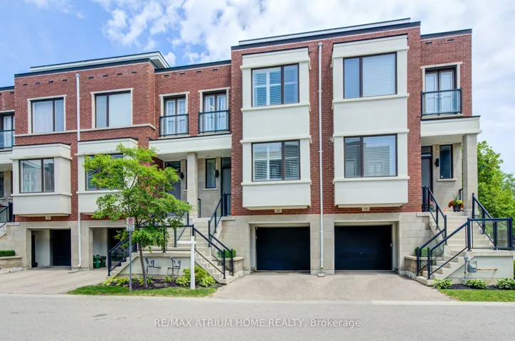 Contemporary Townhome With Double Bay Windows