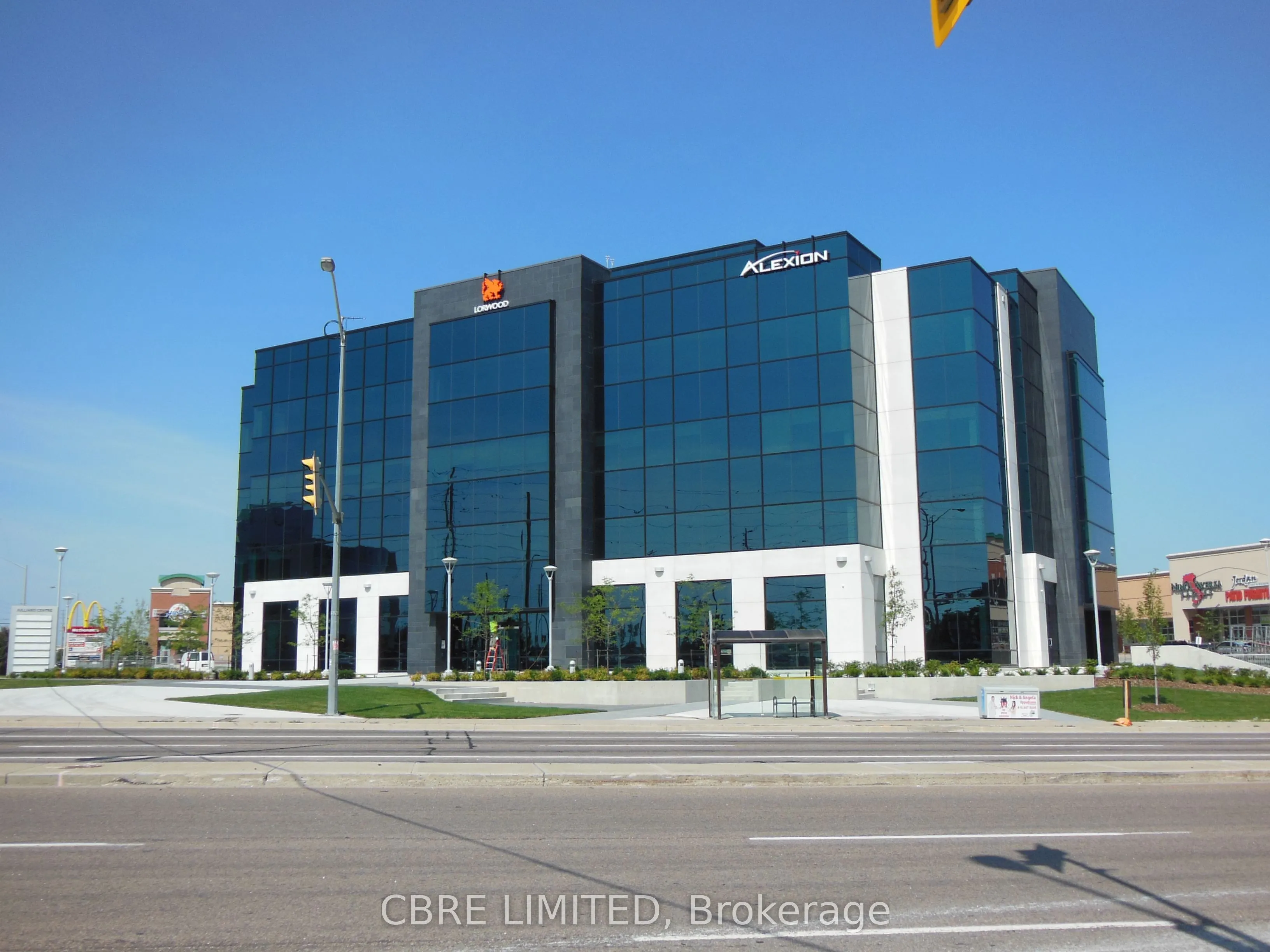 Office For Lease | N8304326