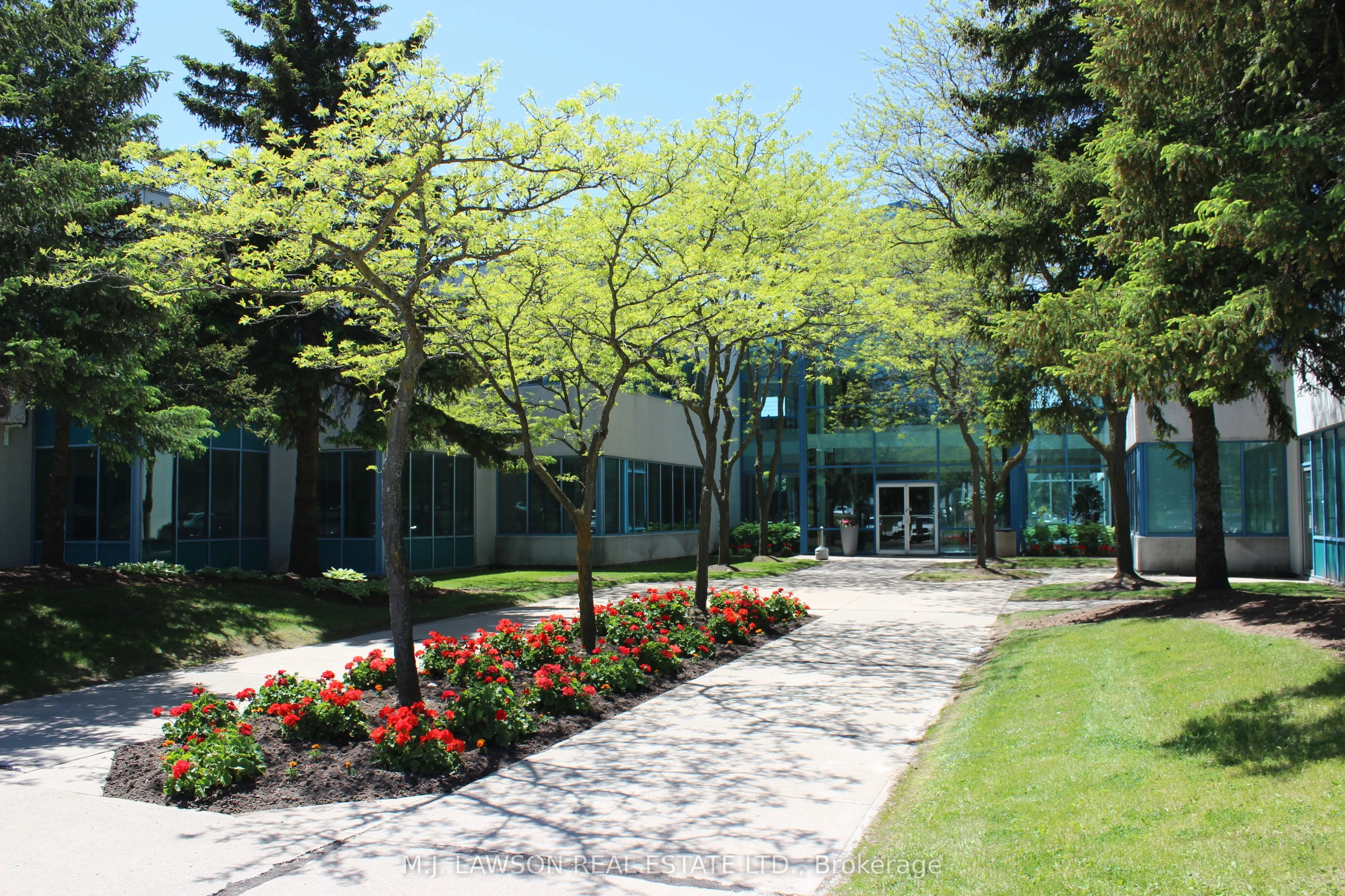 Office For Lease | N8408238