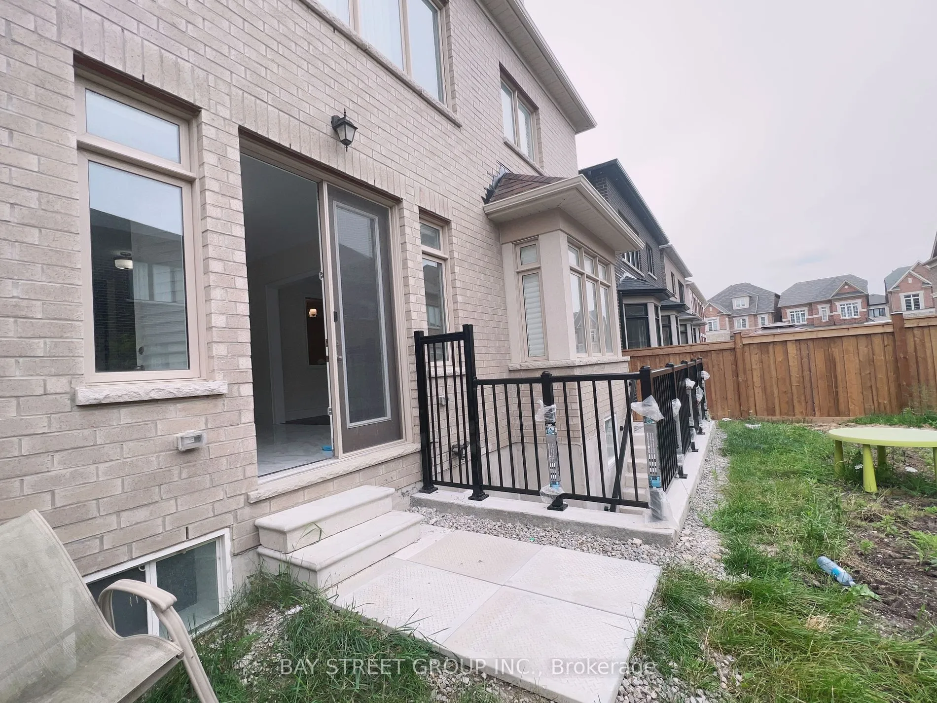 Detached Home For Lease | N9246341