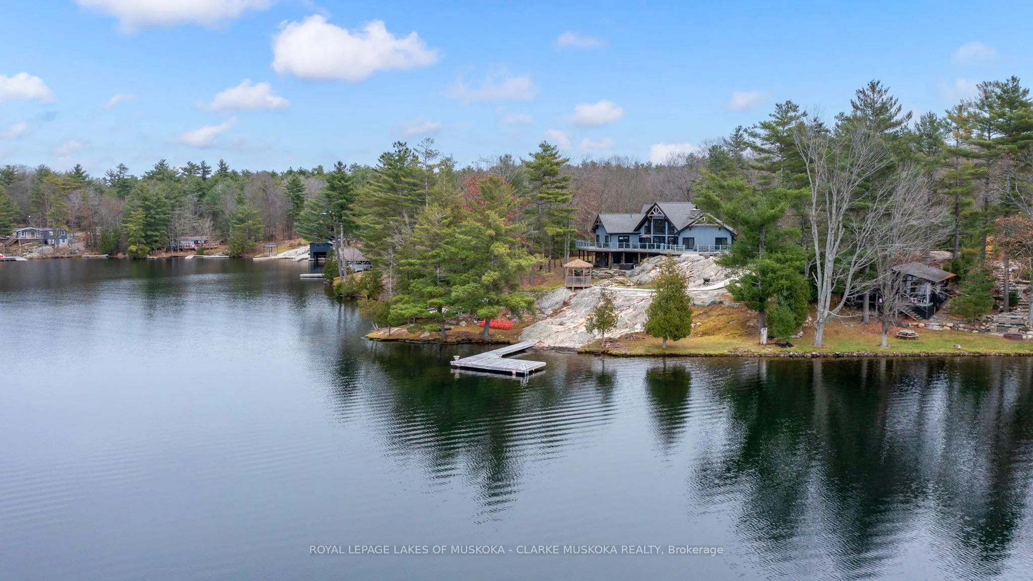Detached Home For Sale | S10440499