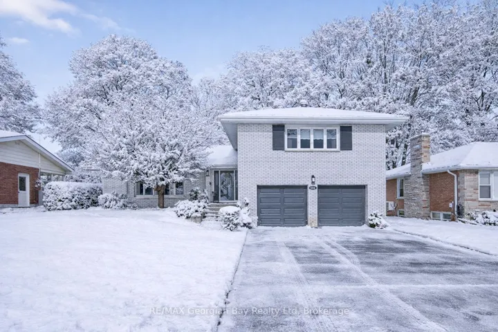 1014  Hugel  Avenue, Midland, ON L4R 1Y1