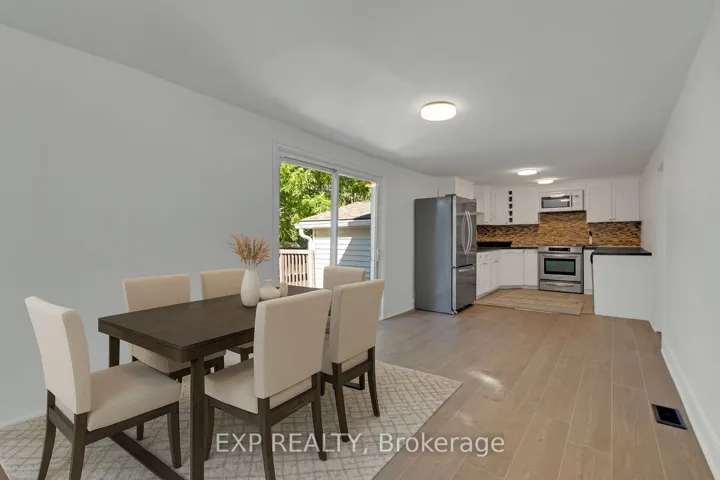 Virtual Staging of Dining room