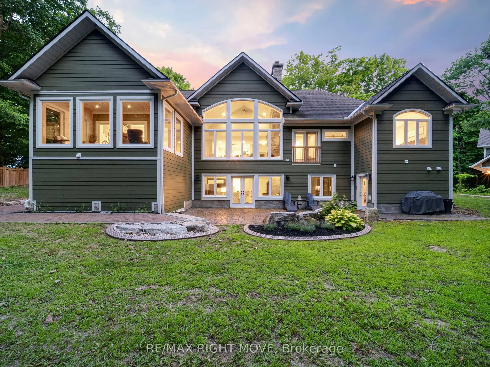 Detached Home For Sale | S12482625