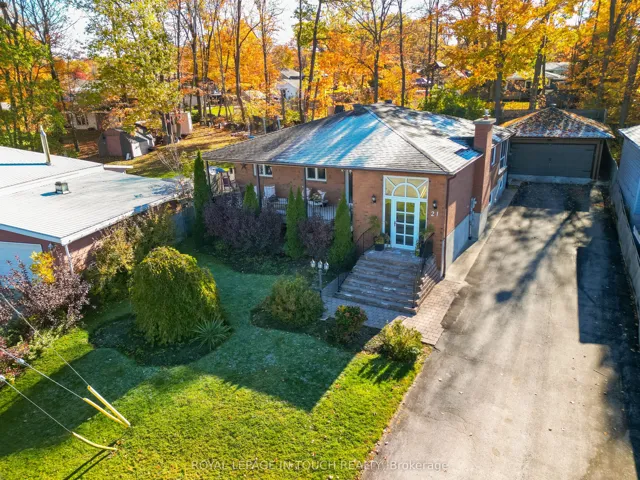 21  Robins Point  Road, Tay, ON L0K 2A0