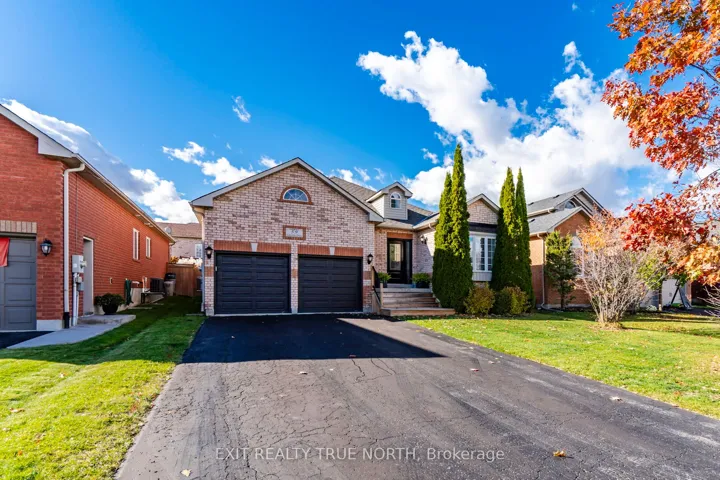 59  Edwards  Drive, Barrie, ON L4N 9K8