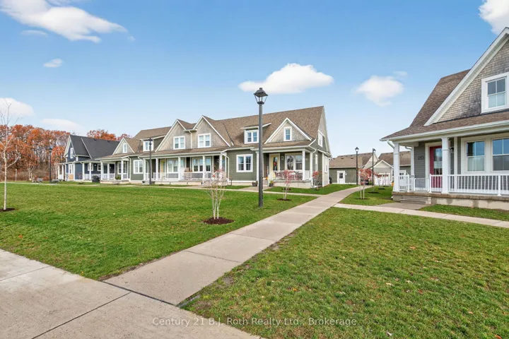 16  Samantha  Lane, Midland, ON L4R 0H4