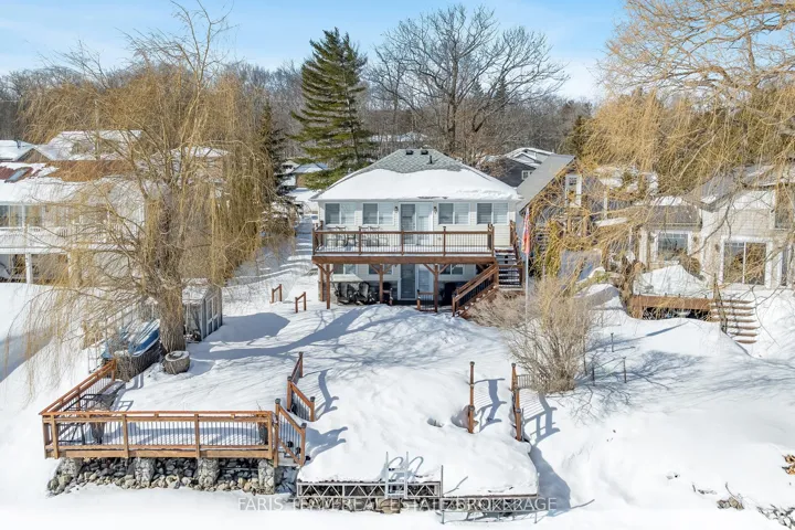 282  Robins Point  Road, Tay, ON L0K 2A0