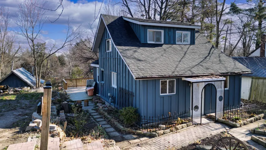 532  Laclie  Street, Orillia, ON L3V 4P9