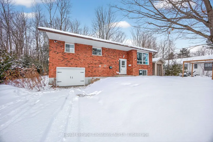 40  Rue Vanier  N/A, Tiny, ON L9M 0J2