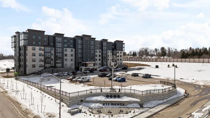15  KNEESHAW  Drive, Barrie, ON L9J 0J8