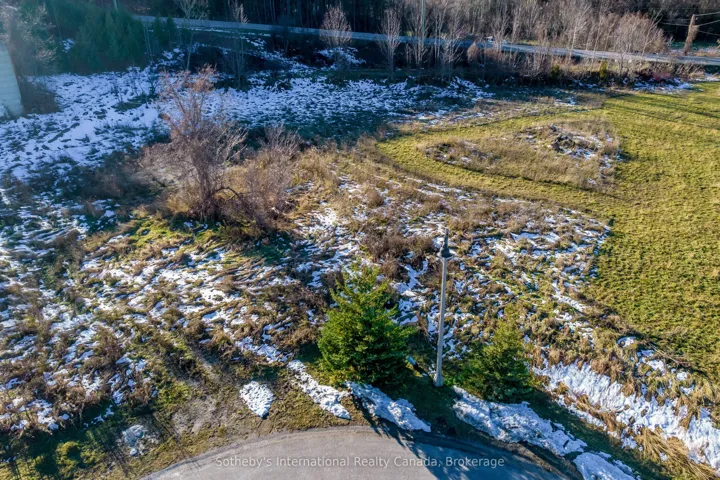 21  RAINTREE  Court, Clearview, ON L9Y 0K2