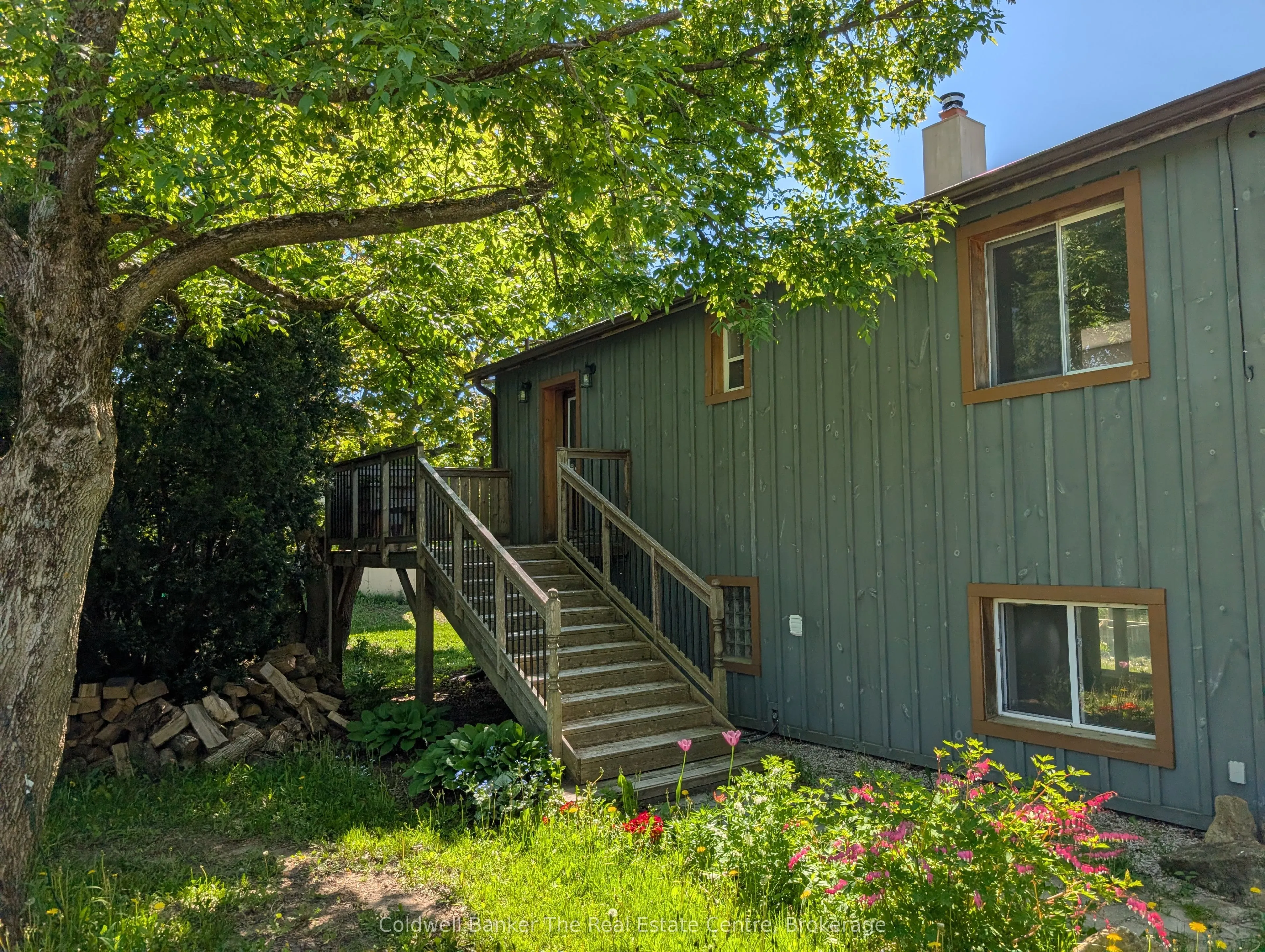 Detached Home For Sale | S12712114