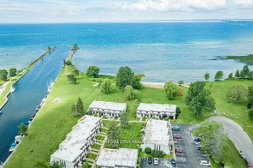 PICTURESQUE PARADISE BEACH