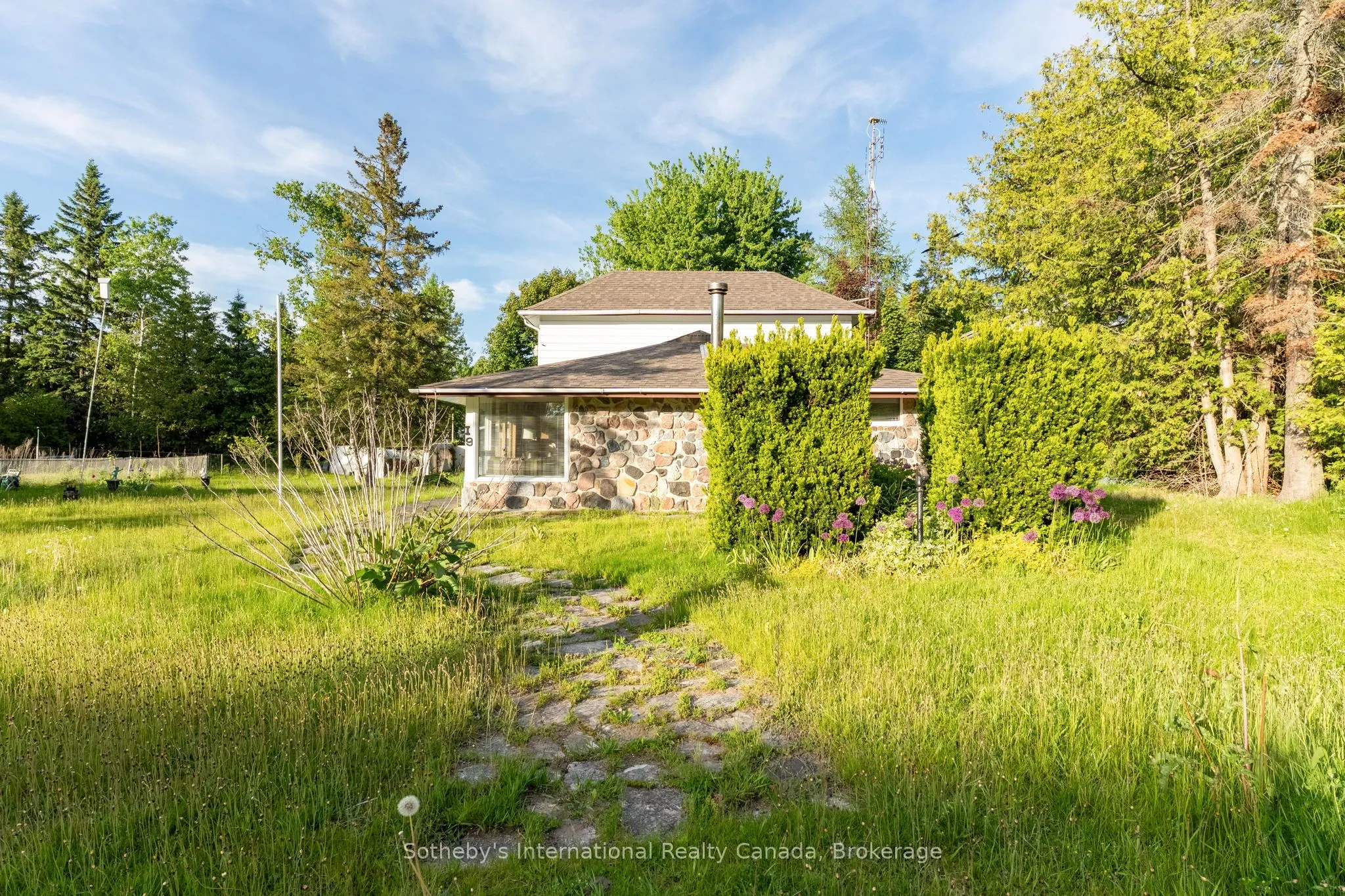 Detached Home For Sale | S12731806