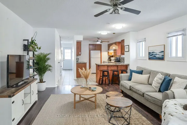 Retreat in Harbour Village
