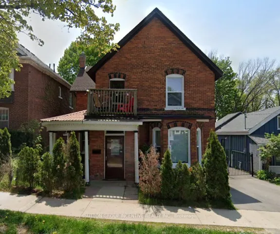 67  Mcdonald  Street, Barrie, ON L4M 1P4
