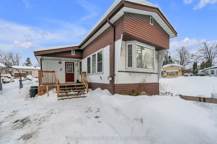 197  Cree S Lane, Orillia, ON L3V 6L8