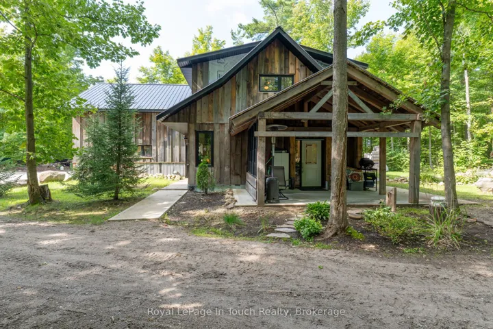 Apartment entrance & covered porch