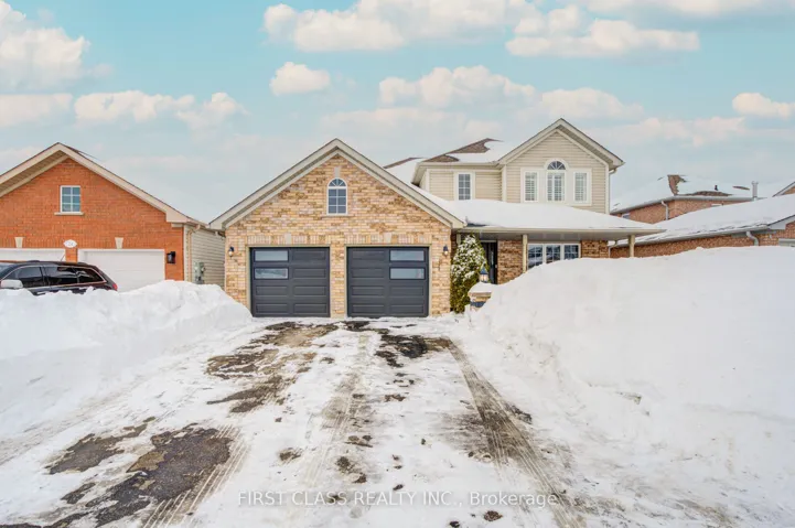 26  COUNTRY  Lane, Barrie, ON L4N 0E6