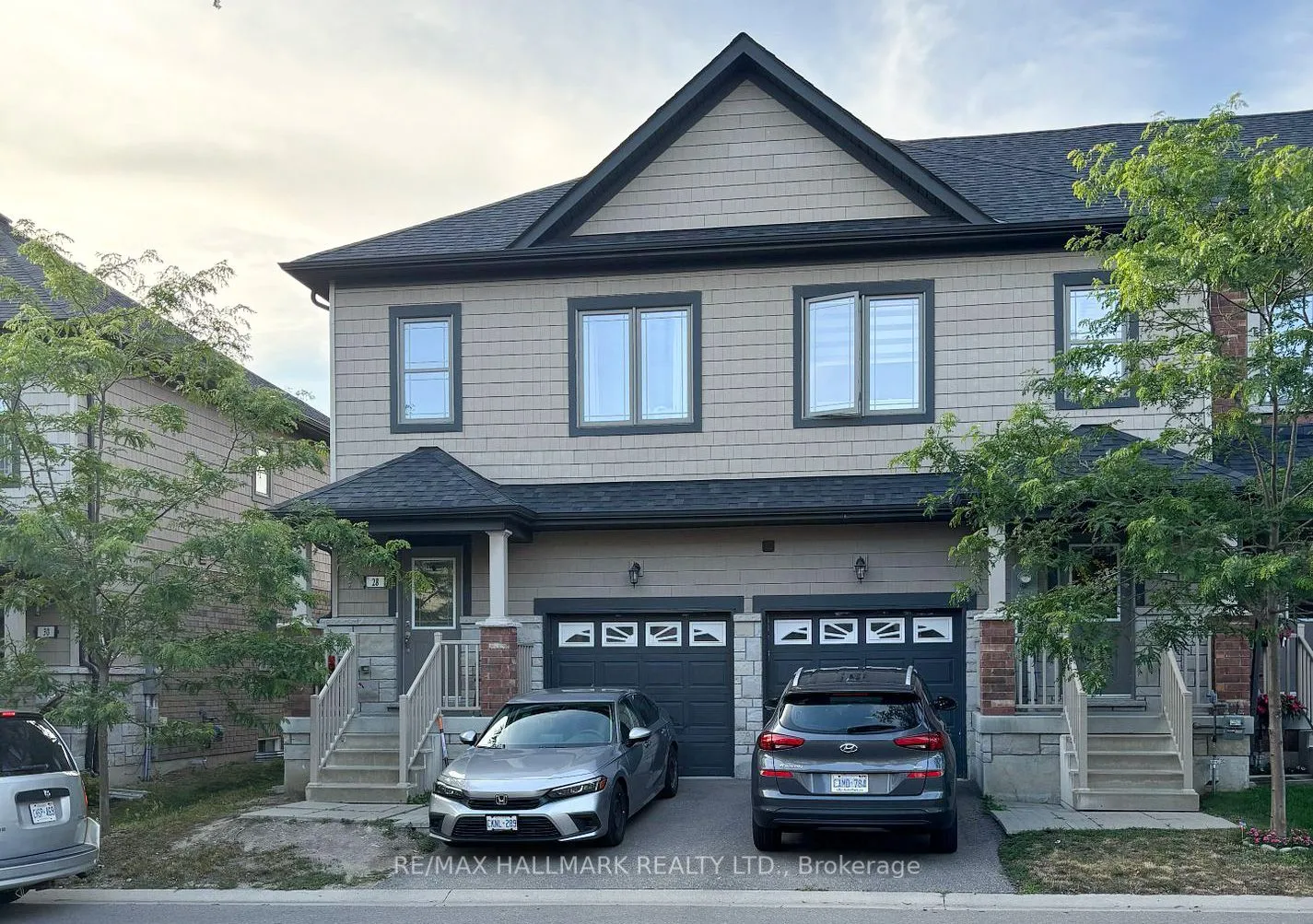 Property For Sale | S12814966
