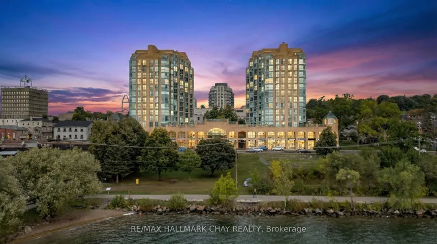 140 Dunlop St E #1003, Barrie - Dusk