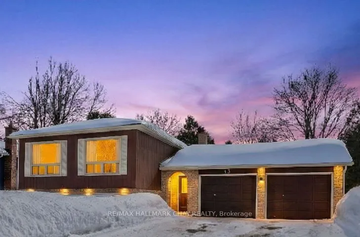 13 Grand Place, Barrie, ON - Detached Split Level