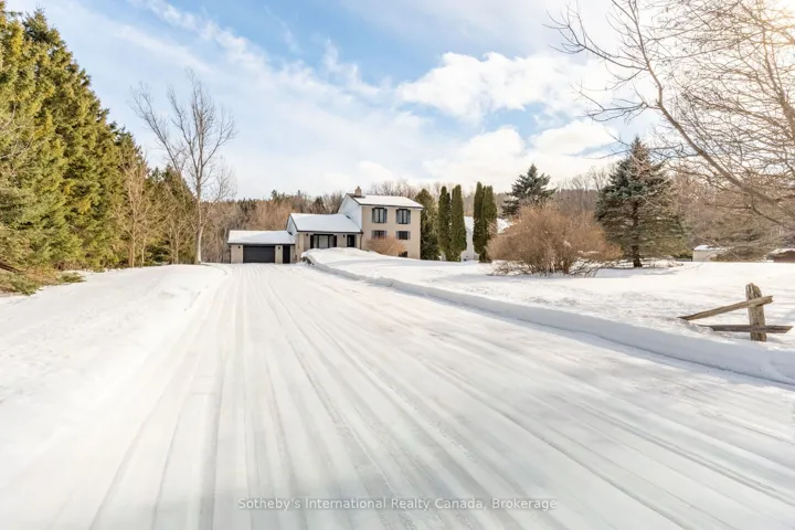 Private 1 acre property in the heart of Creemore