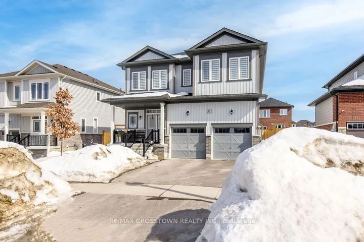 11  Middleton  Drive, Wasaga Beach, ON L9Z 0L1