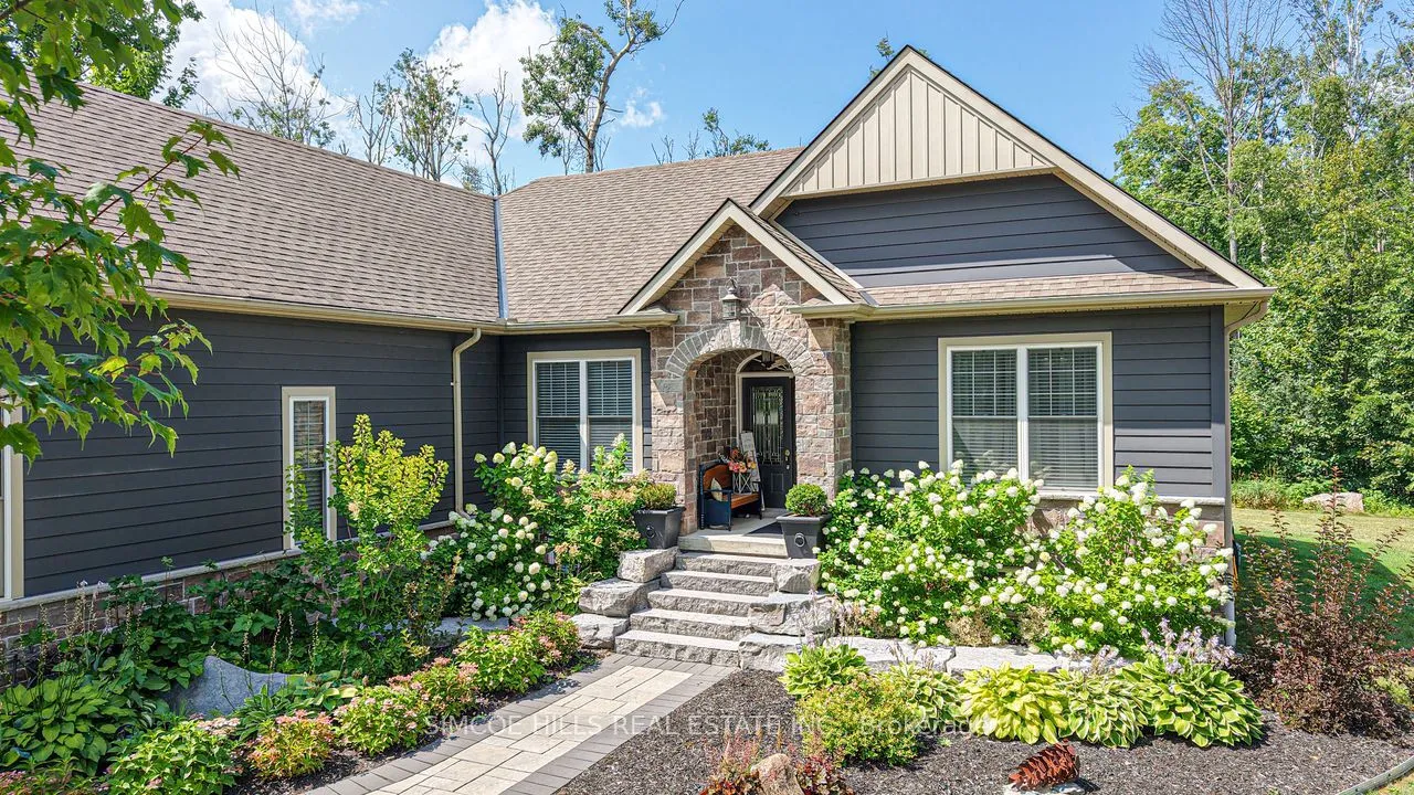 Detached Home For Sale | S12848252