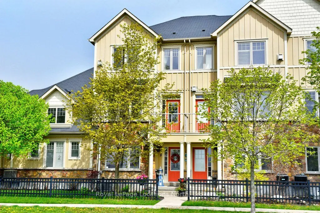Property For Sale | S12863538