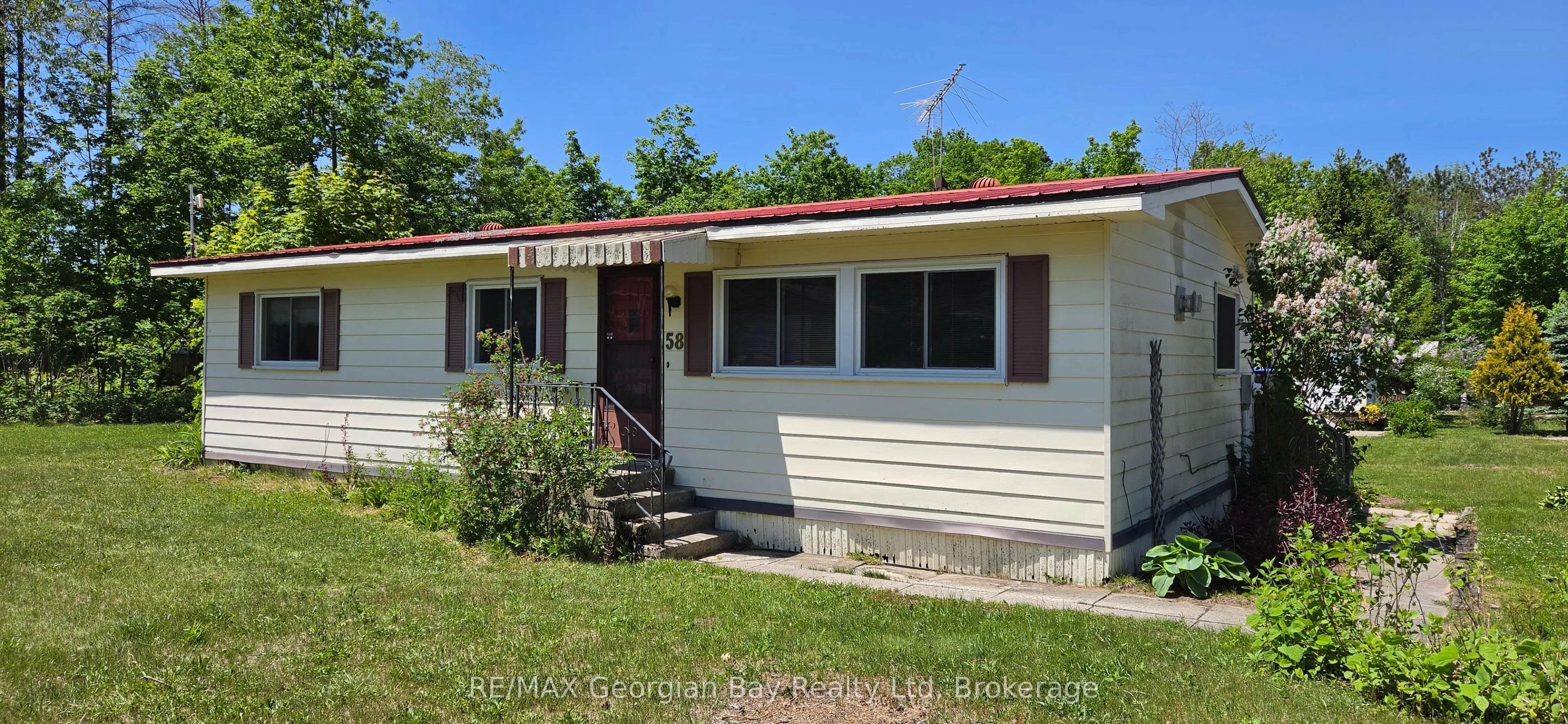Link Property For Sale | S12874990