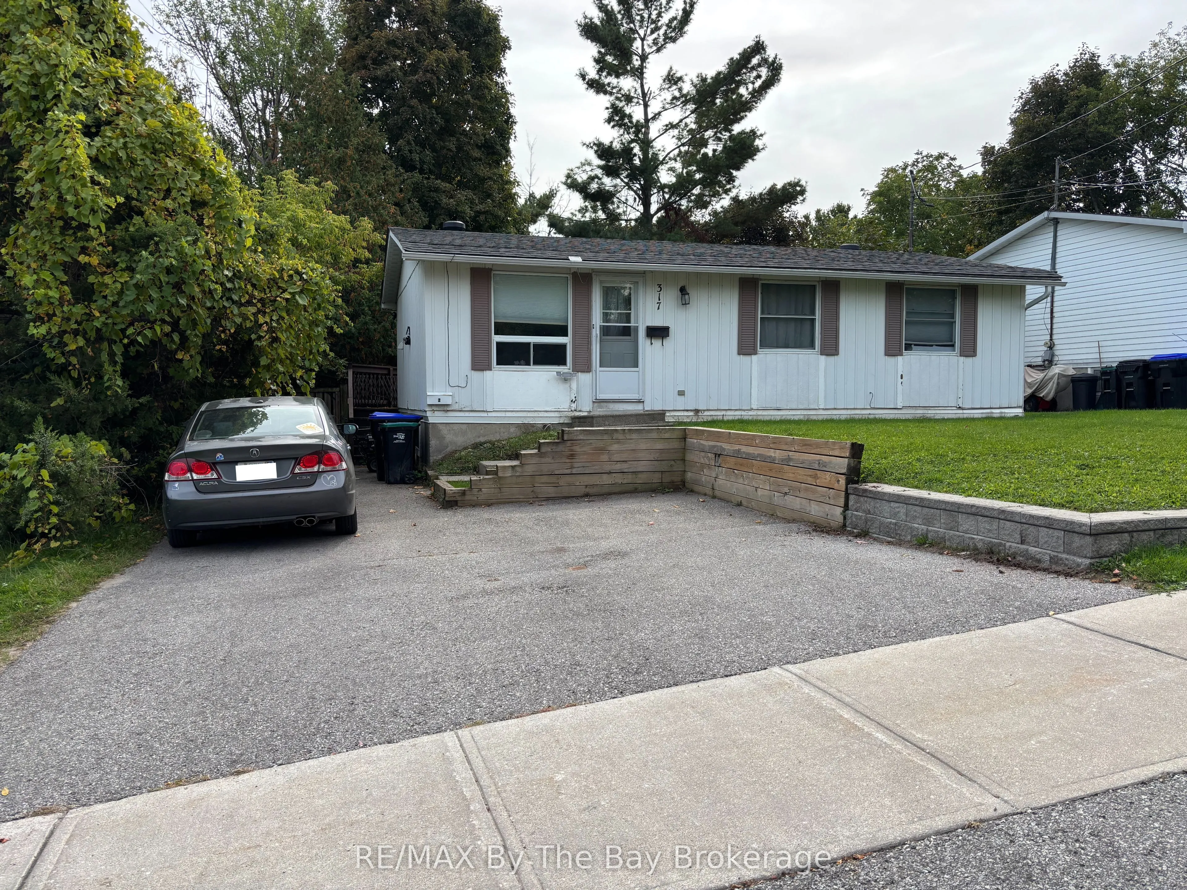 Duplex For Sale | S12890206