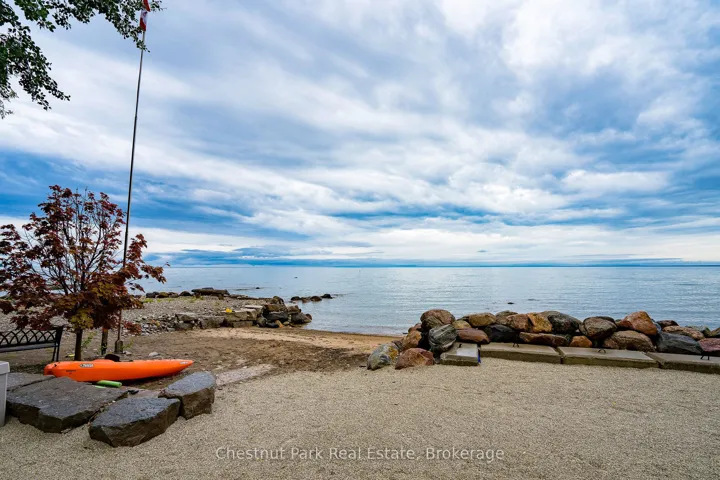 Waterfront access on Georgian Bay
