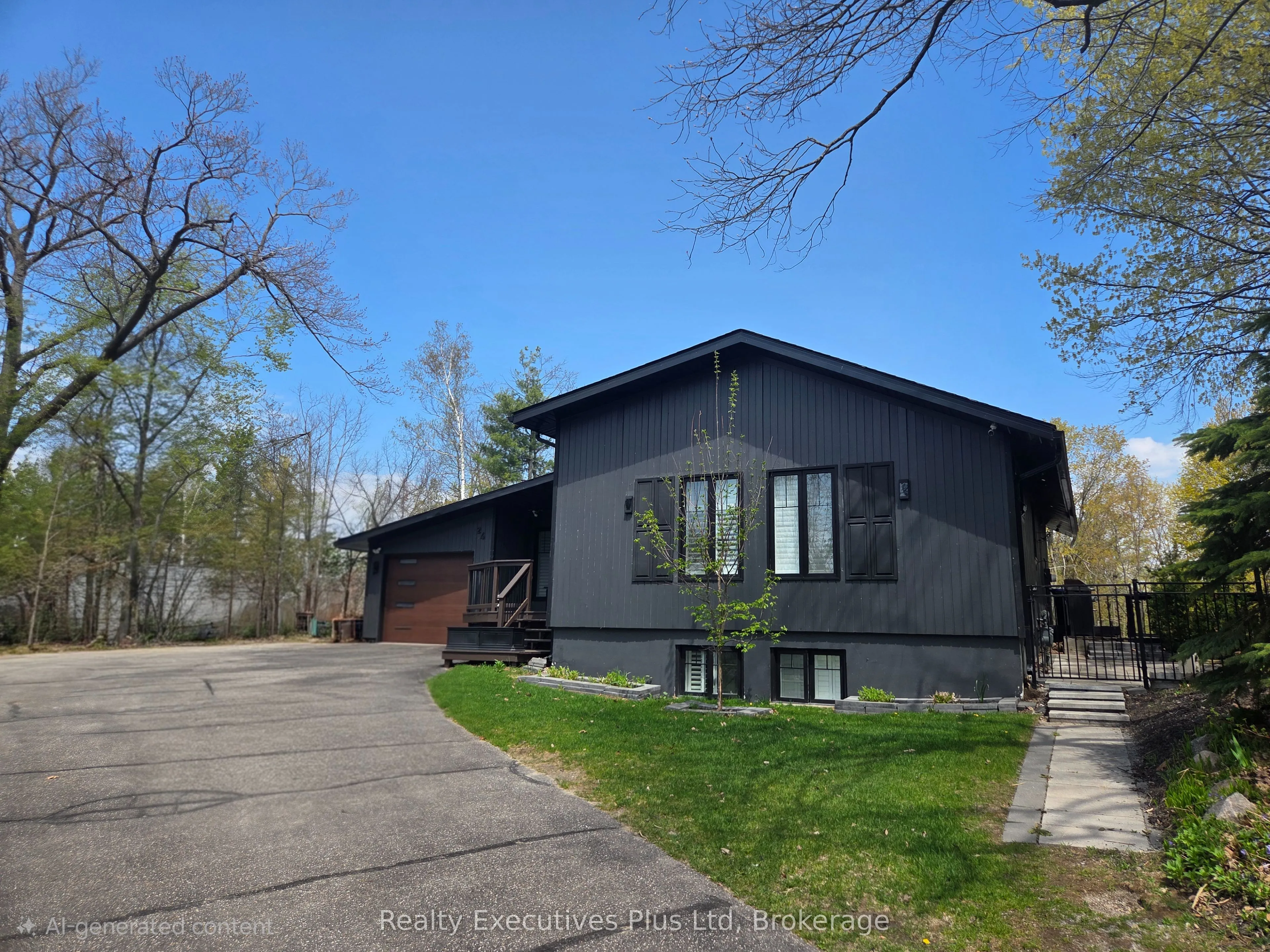 Detached Home For Sale | S12916908