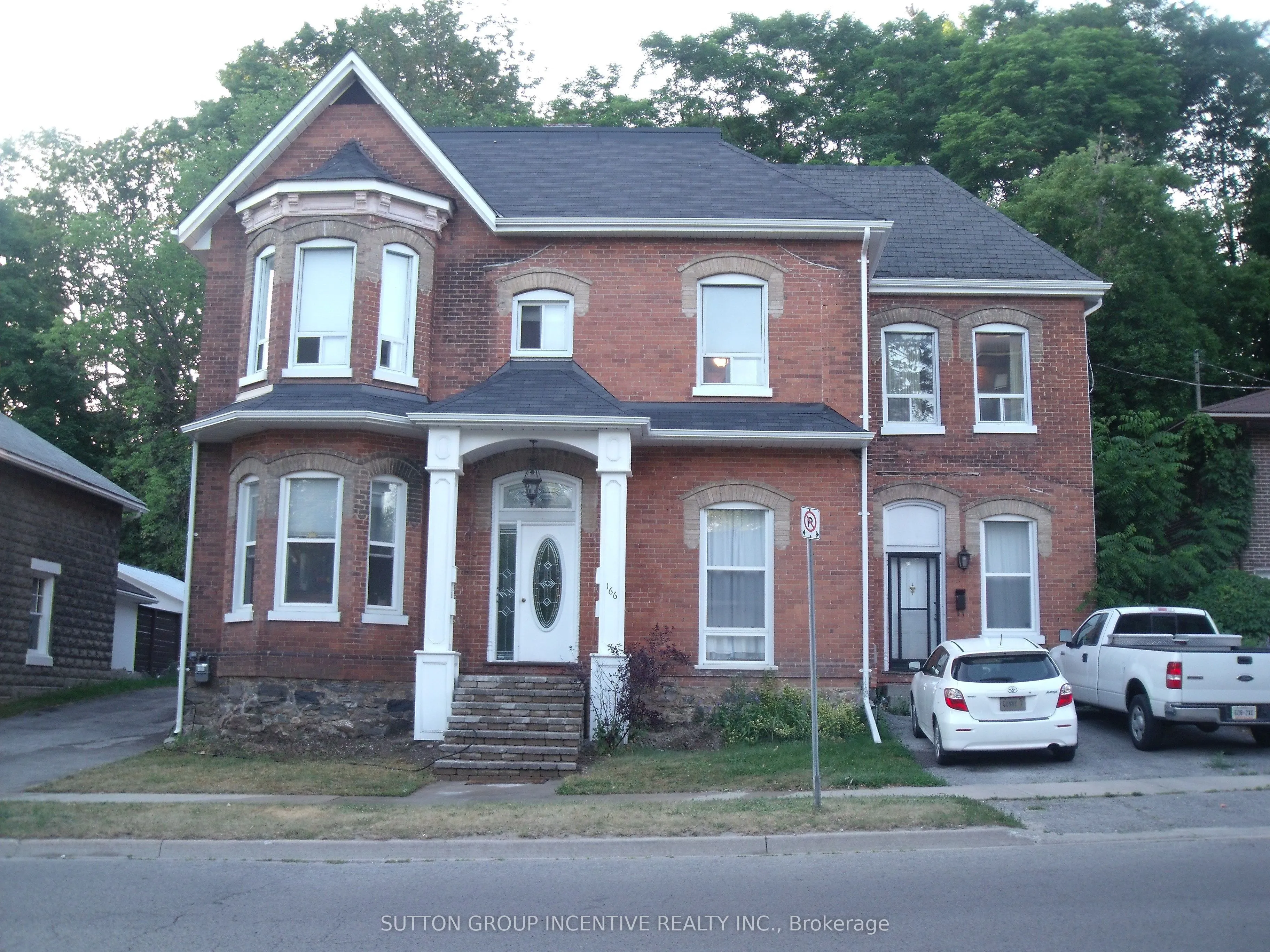 Property For Sale | S12917266