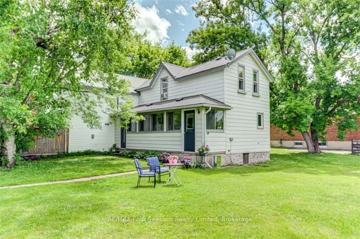 393  Second  Street, Collingwood, ON L9Y 1G9