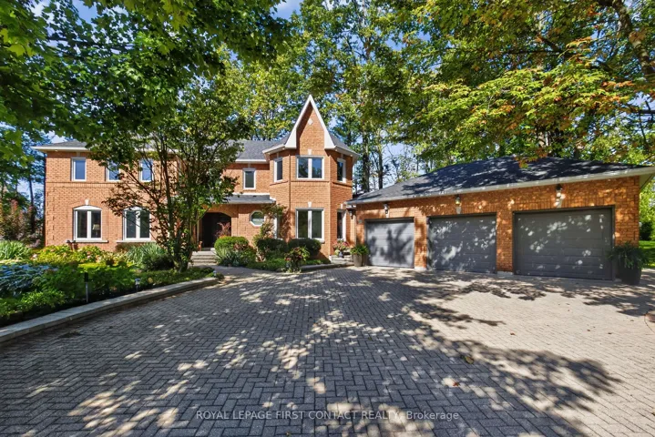 26  Edgecombe  Terrace, Springwater, ON L9X 0S2