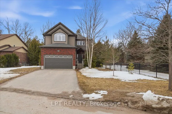 62  Williams  Street, Collingwood, ON L9Y 0C4