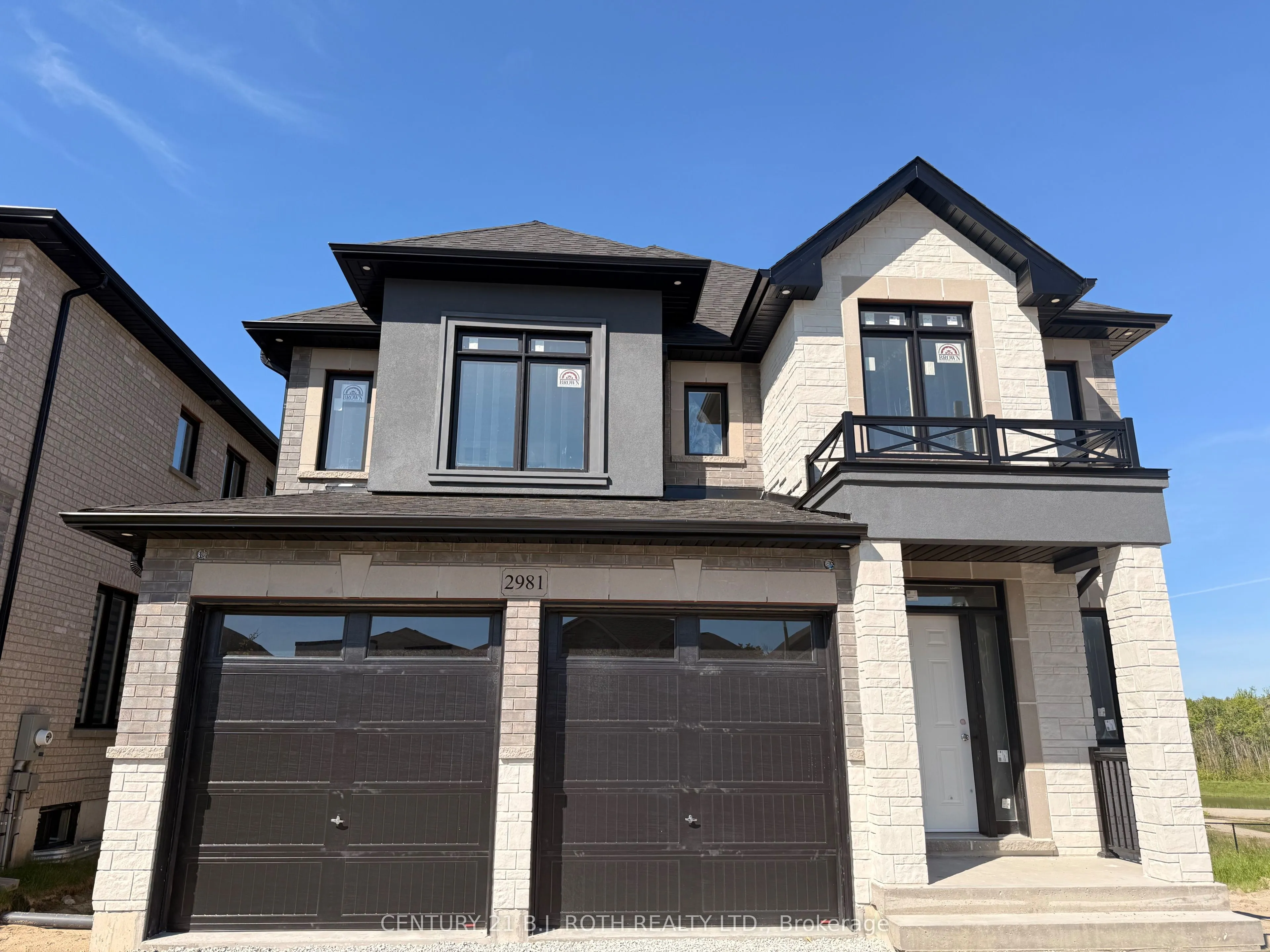 Detached Home For Sale | S12940198