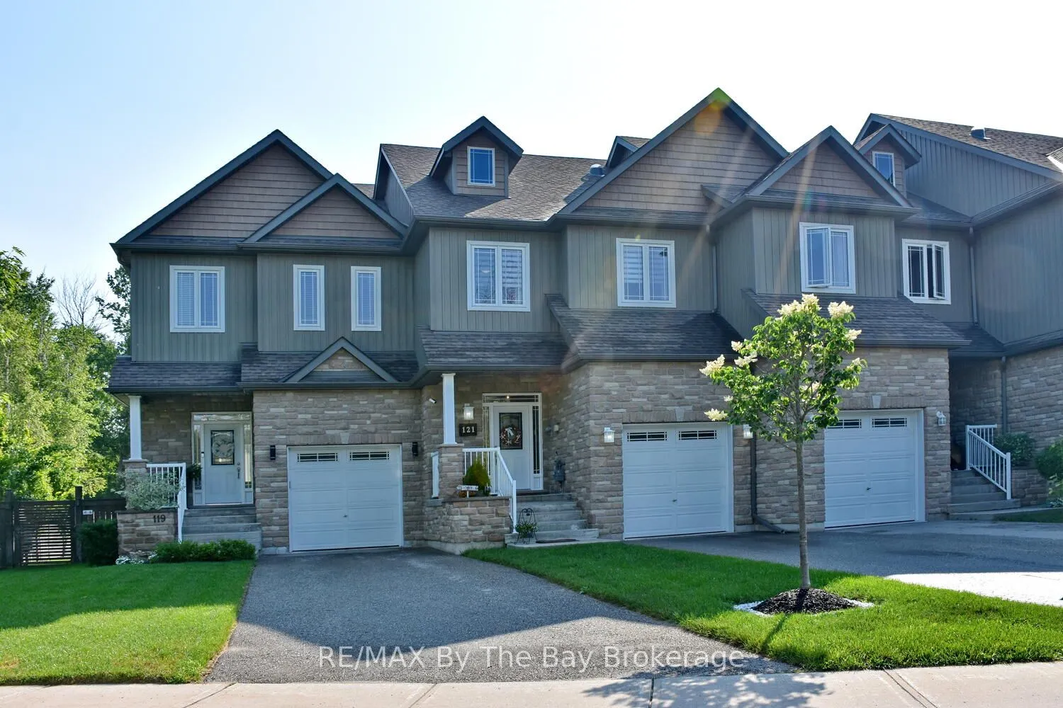 Property For Sale | S12949380